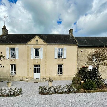 Les Chambres D'Omaha Beach Etablissement Avec Deux Chambres D'Hotes, Petit-Dejeuner Compris Fait-Maison Et Produits Locaux Vierville-sur-Mer Exteriör bild